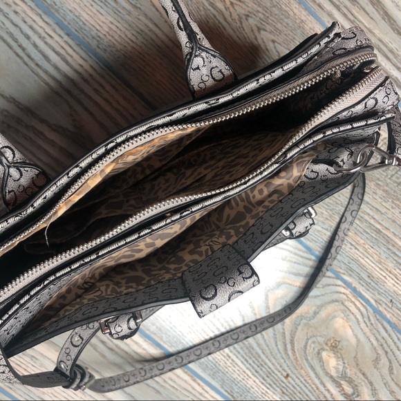 🍁Guess bag - Picture 5 of 7